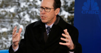 Daily Crunch: AT&T CEO steps down