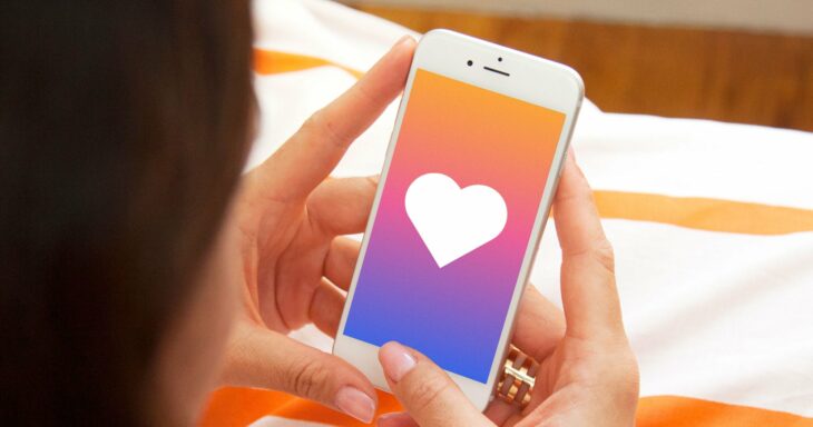21 Not-Lame Tinder Conversation Starters (Thank Us Later)