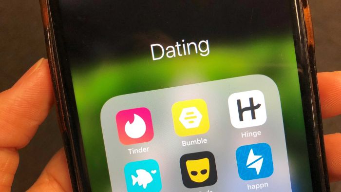 ‘Tinderrhoea’: Surge in gonorrhoea among young Adelaideans blamed on dating apps