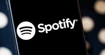 Spotify, Waze and other popular iOS apps crashing – CNET