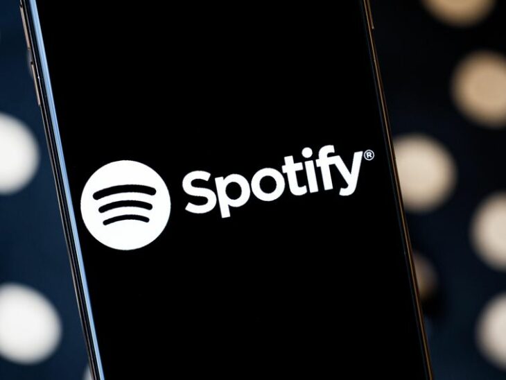 Spotify, Waze and other popular iOS apps crashing – CNET