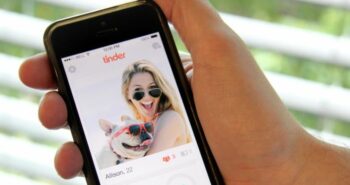 Tinder is five times more expensive for older men, Choice finds